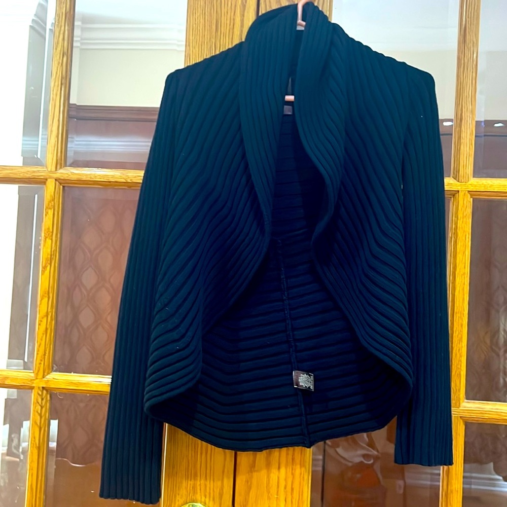 525 AMERICA - Black Sweater, size 8